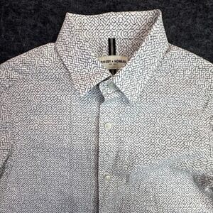 Crosby & Howard Button Down Shirt Mens Small White Geometric Short Sleeve Cotton